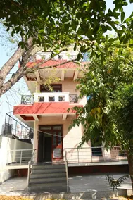 Villa Garden Living - Image 2
