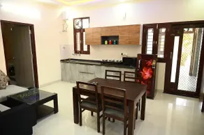 Villa Garden Living - Image 4