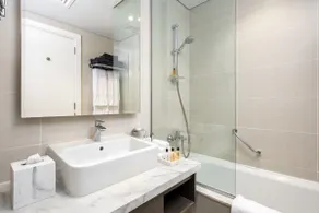 Hotel-apartment in Downtown Dubai | Studio - Image 4