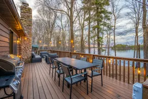 Lakefront Haven: HotTub, Games, BBQ, Fishing+MORE! - Image 3