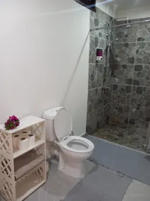 Bungalow Here - Image 4