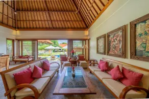Benoa Bay: 2BR Villa Steps from beach - Image 2