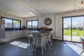 Beautiful air-conditioned house, 8 people, countryside and Loire - Image 5