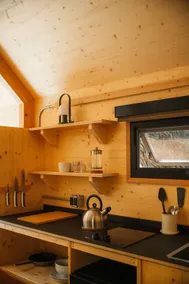 Tiny Cabin - King Kitchenette - Johnson's Beach - Image 3