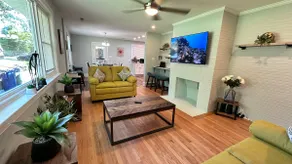 Ansonia House. 8 Min to Downtown - Image 5