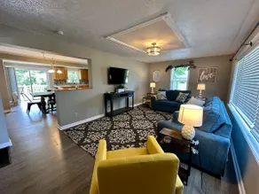 HotTub, Fire Pit, Tree House Deck, Stocked Kitchen - Image 3