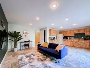 Cozy Private Entry 1BR1BA Suite Close to GMU & DC - Image 2