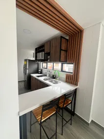 Suite Batan 406 - Image 3