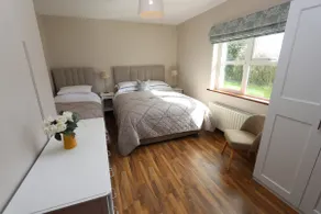 Cassidy Cottages 3 Bed - Image 4