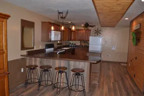 Bunkhouse in the Ozarks with access to creek park - Image 4