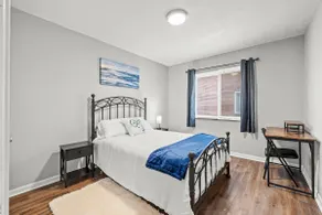 Family-Friendly/WiFi + Kitchen - Image 2
