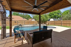Keller Charm-Near Bear Creek Park & Stadiums,Pool - Image 4