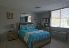 Oceanfront Paradise: Your Island Escape - Image 5