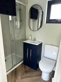 Gorgeous studio! - Image 5