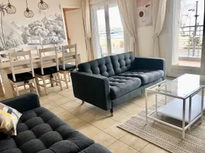 Beautiful terrace, air conditioning, panoramic view, close to the train station - Image 4