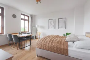2-room apartment right by the river - Image 2