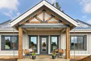 SAGE HAVEN* Hot tub* Mountain Views* Sleeps 8 - Image 5
