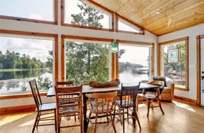 Creekside Island | Lake View | Hot tub - Image 2