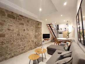 Luxury & Comfort - Image 2