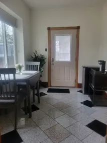 Cozy Riverview Retreat - Image 2