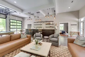 ~New~ Spacious Lake House w/ Heated Pool & Hot Tub - Image 3