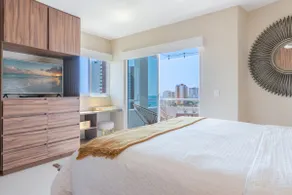 1 BR Elegant Condo with Jacuzzi and Spectacular Ocean View - Image 2