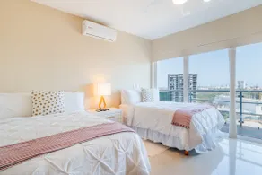 1 BR Elegant Condo with Jacuzzi and Spectacular Ocean View - Image 3