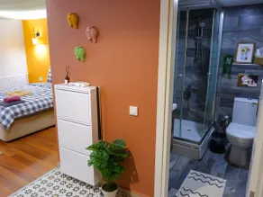 Stylishly Decorated Studio Apartment | Mango Suite (Air Conditioning) - Image 5