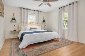 USNA/DTA Gem: King Beds + Pro Hosting + Parking - Image 4