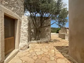 The Arch House - Image 4
