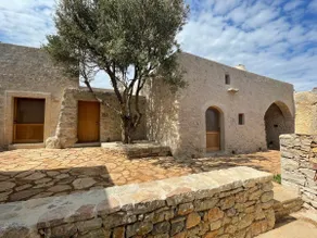 The Arch House - Image 3