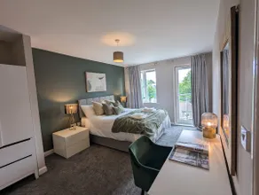 40 Handley's Elite Apartment - Image 2