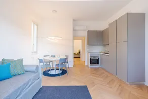 GuestHost - Lakeview Apt with Pool, Garden & Parking - Image 3