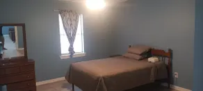 Cozy home, in a peaceful area - Image 5