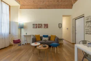 [Historic Residence in the heart of Prato] 18” Florence - Image 5