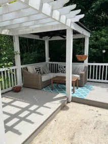 3 Bed/2 Bath Cozy Cottage w/ Yard - Image 3