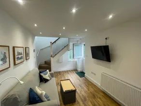 The Upton Coach House - Image 5