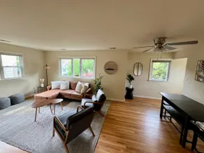 New Cozy Penthouse - Image 3
