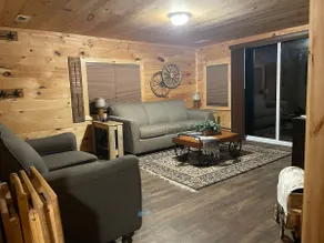 The Ranch House on Tainer Lake - Image 4