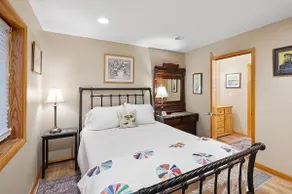 Riverview Basement Apartment - Image 2
