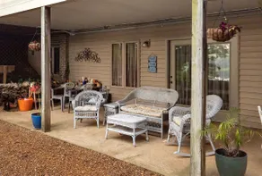 Riverview Basement Apartment - Image 3