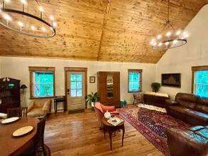 The Marlow Place Guest House - Image 2