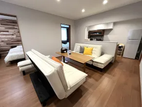 Peaks Home: Parking for up to 2 cars, Wi-Fi, Family Apartment 101 - Image 2