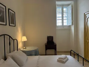 Prestigious Pied a Terre Wignacourt with views - Image 2