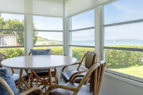 Charming Waterfront Cottage - Image 4