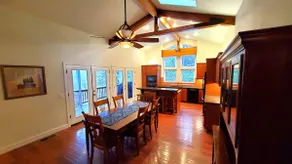 Mountain escape at luxury Monarch house - Image 5