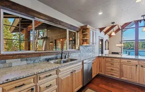 Hayden Lake Waterfront Gem!-Sleeps 9 - Image 5