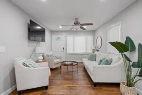 Charming Beaufort Cottage with Marsh Views and Hunting Island Beach pass - Image 2