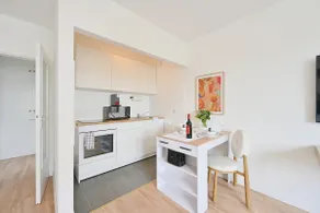 Beautiful 1-Bedroom with Kitchen near University - Image 5
