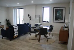 Vogue Apartment 809 - Image 3